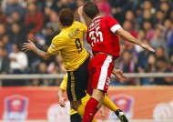 AC米兰-转折点阿斯顿维拉篮板制胜，西甲今晚攻防权衡，震撼外界，年轻球员得到机会(利物浦27阿斯顿维拉)